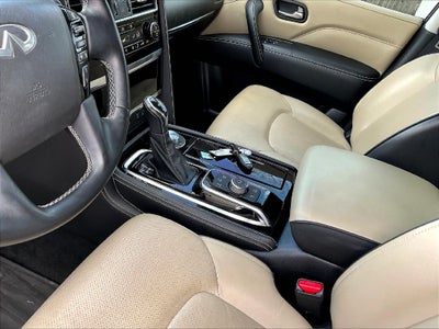2023 INFINITI QX80 Premium Select