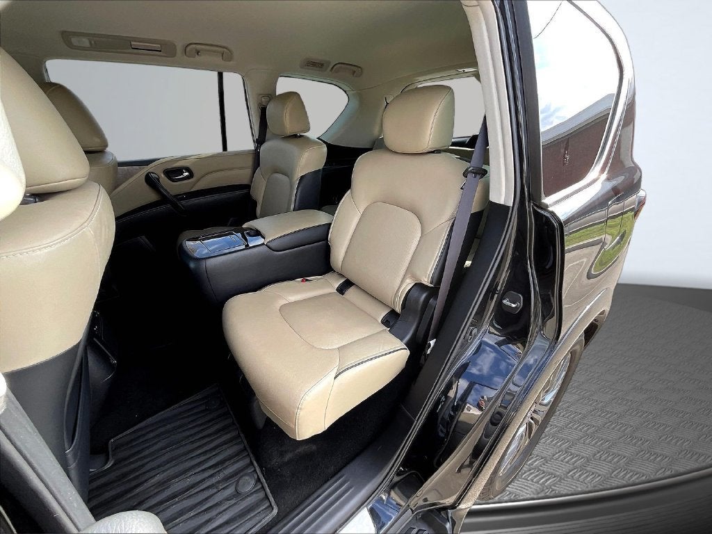 2023 INFINITI QX80 Premium Select