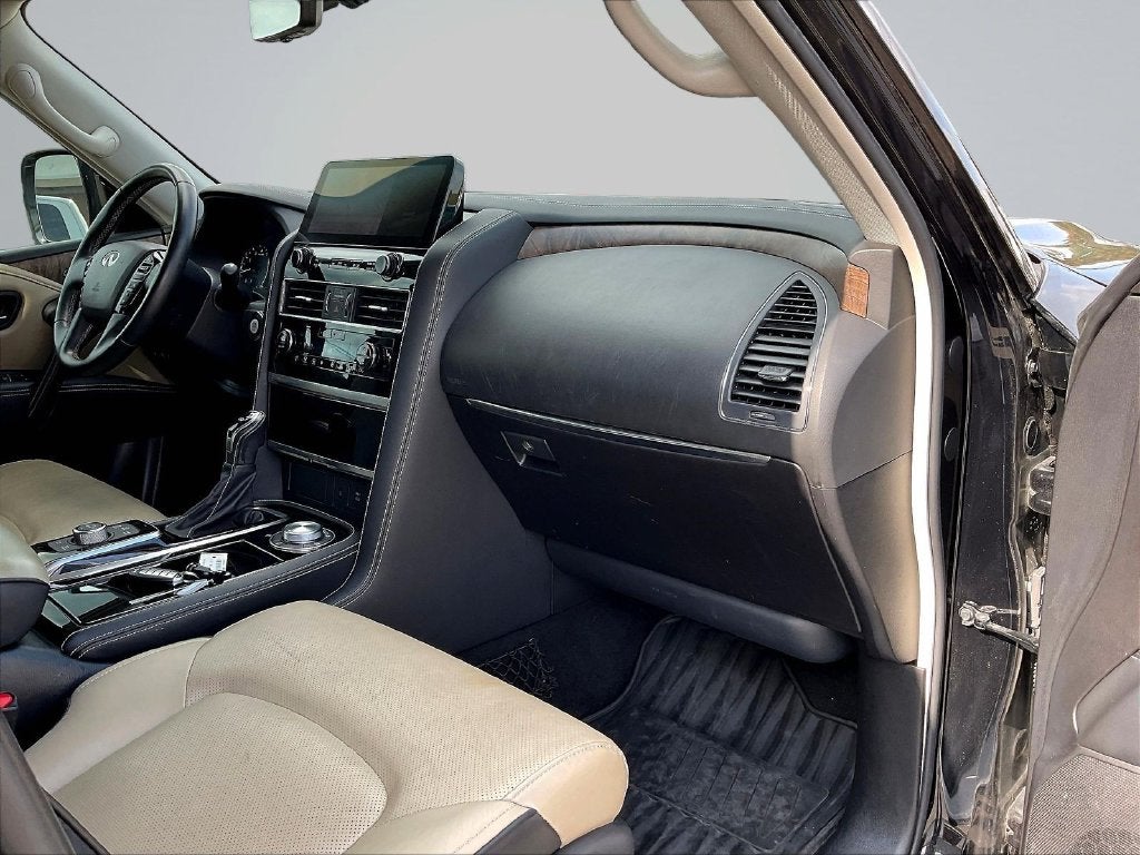 2023 INFINITI QX80 Premium Select