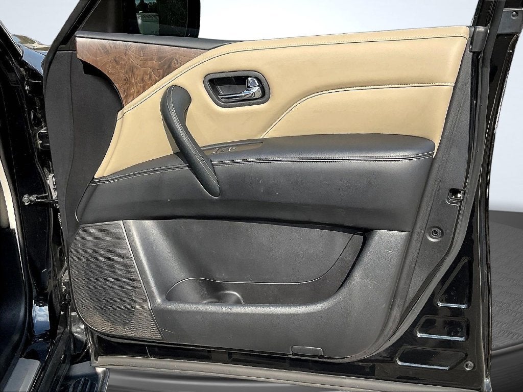 2023 INFINITI QX80 Premium Select