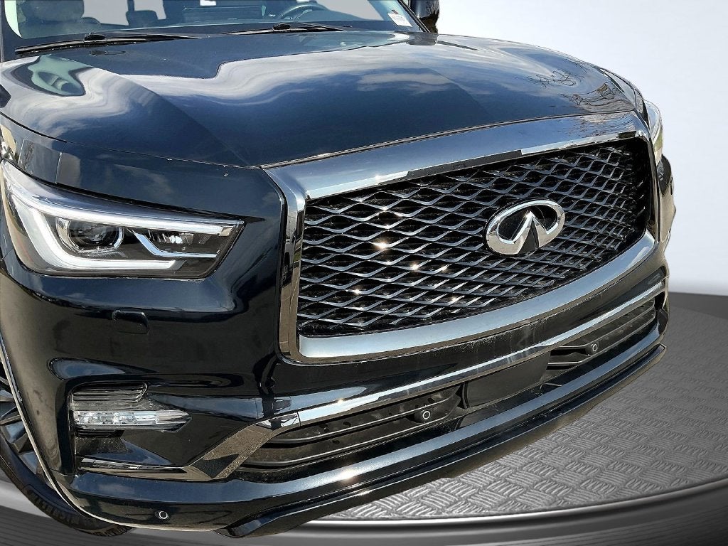 2023 INFINITI QX80 Premium Select