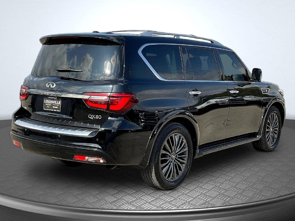 2023 INFINITI QX80 Premium Select