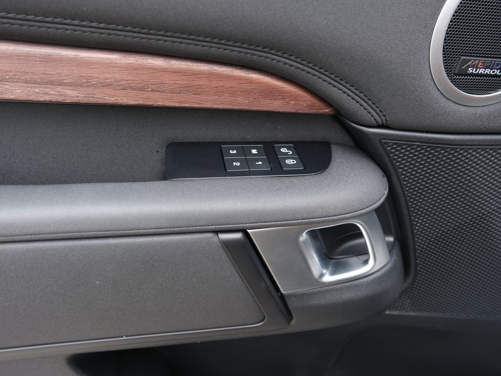2020 Land Rover Discovery HSE