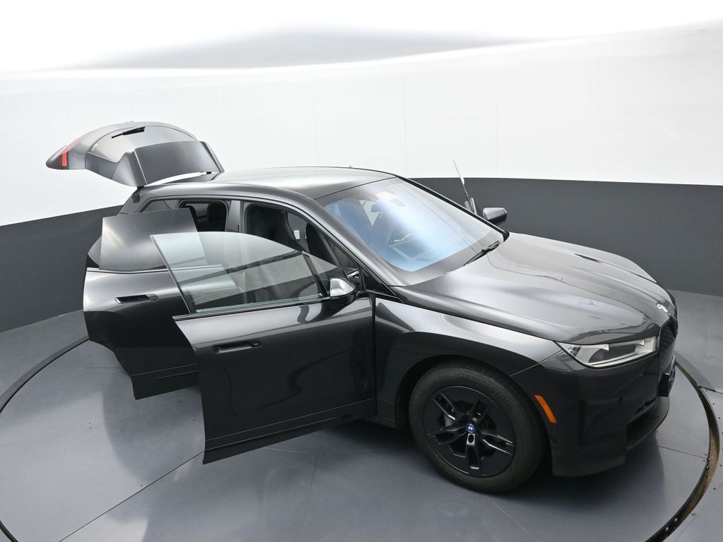 2024 BMW iX xDrive50