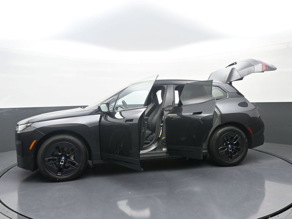 2024 BMW iX xDrive50