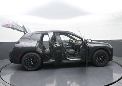2024 BMW iX xDrive50