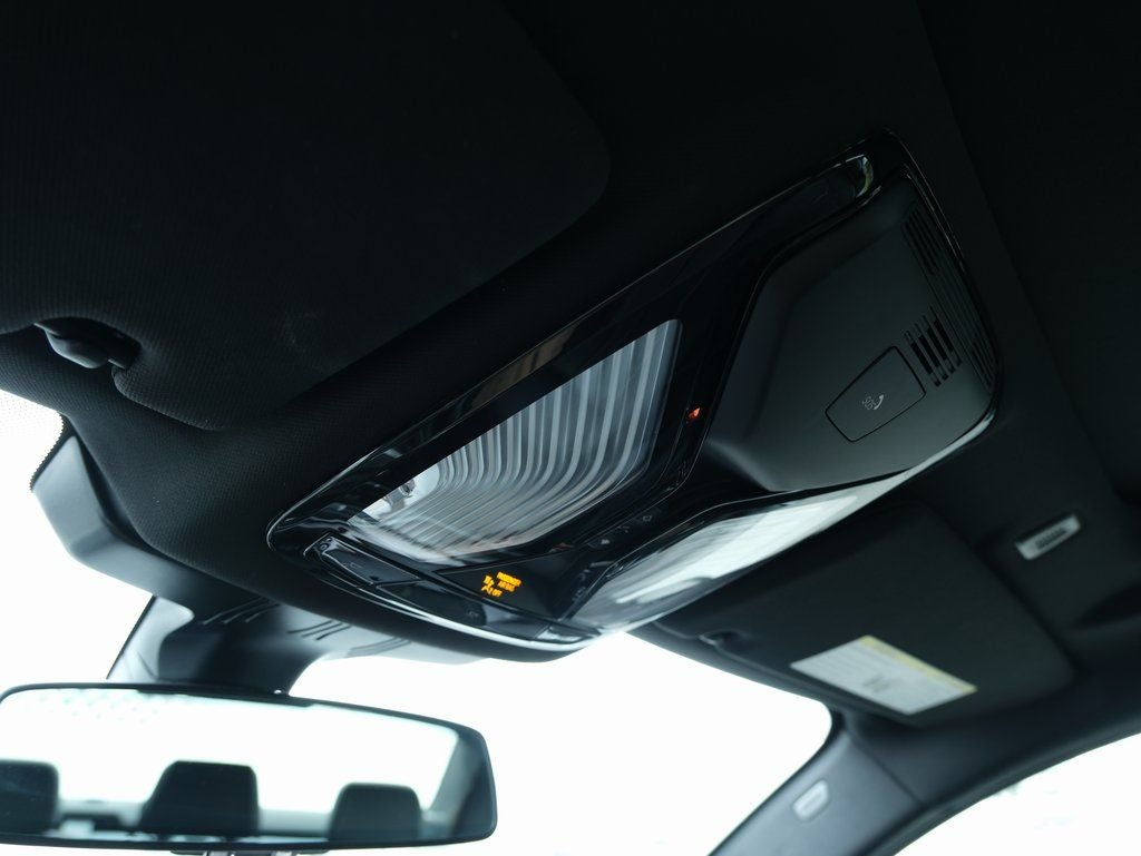 2023 BMW 5 Series M550i xDrive