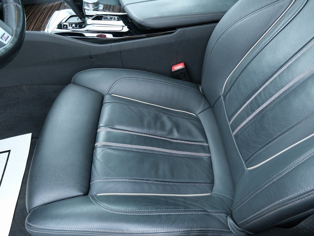 2023 BMW 5 Series M550i xDrive