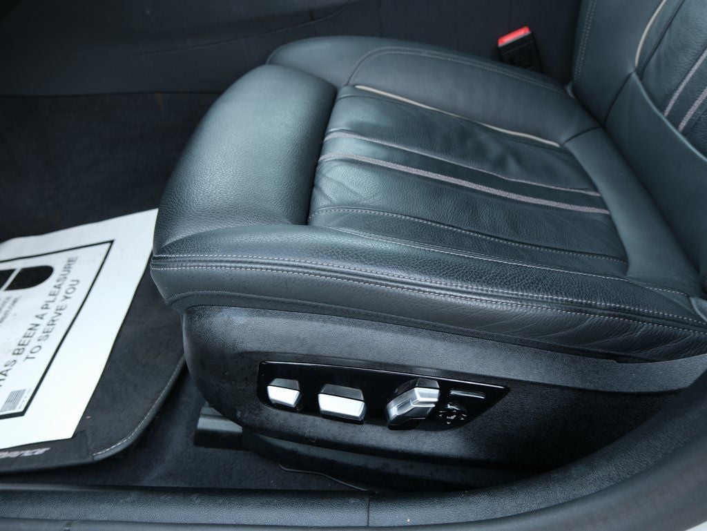 2023 BMW 5 Series M550i xDrive