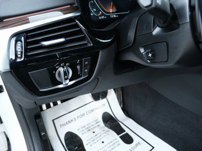 2023 BMW 5 Series M550i xDrive