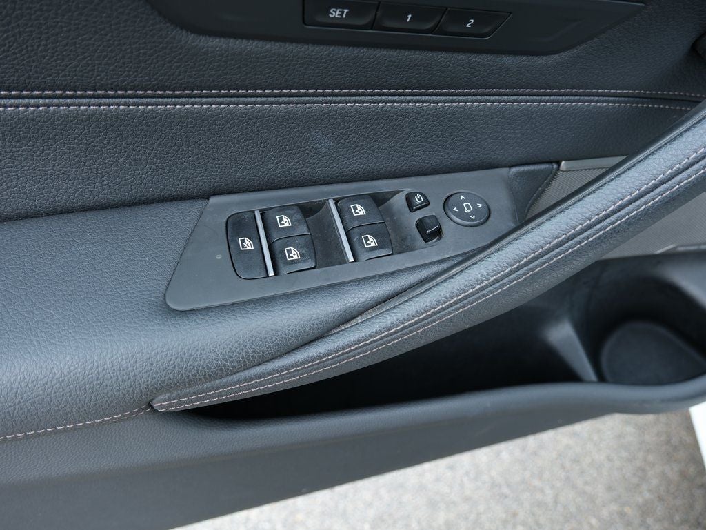 2023 BMW 5 Series M550i xDrive