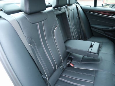 2023 BMW 5 Series M550i xDrive