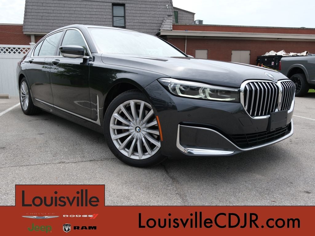 2022 BMW 7 Series 740i xDrive