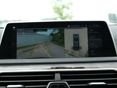 2022 BMW 7 Series 740i xDrive