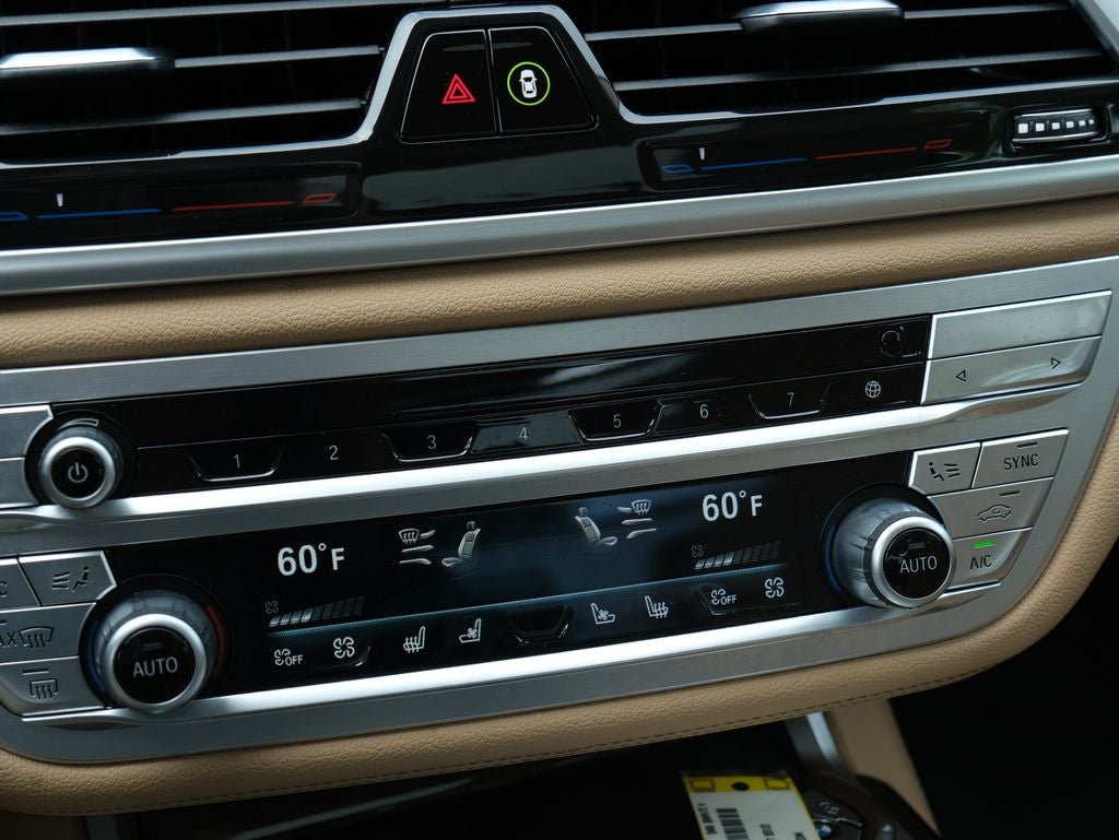2022 BMW 7 Series 740i xDrive