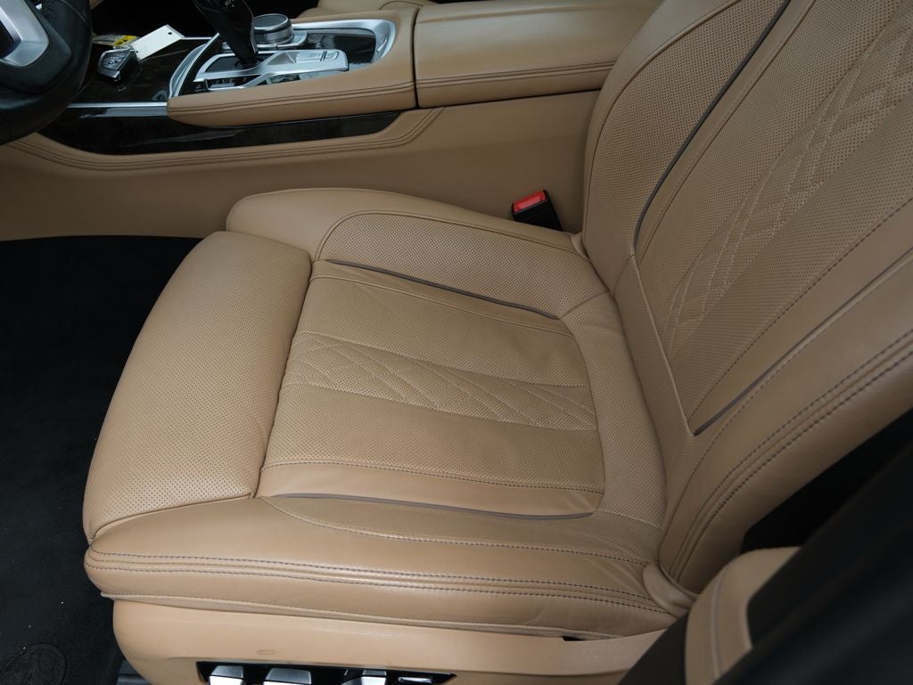 2022 BMW 7 Series 740i xDrive