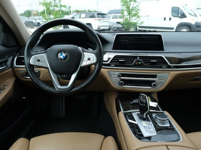 2022 BMW 7 Series 740i xDrive