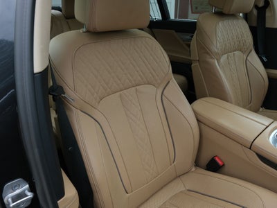 2022 BMW 7 Series 740i xDrive