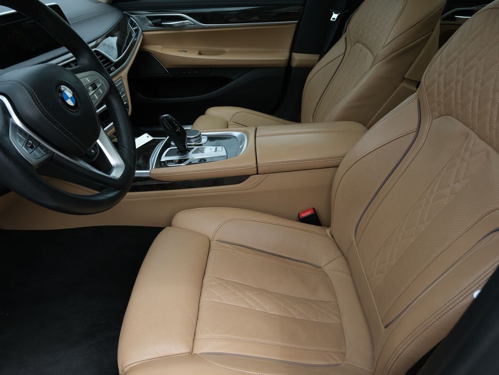 2022 BMW 7 Series 740i xDrive