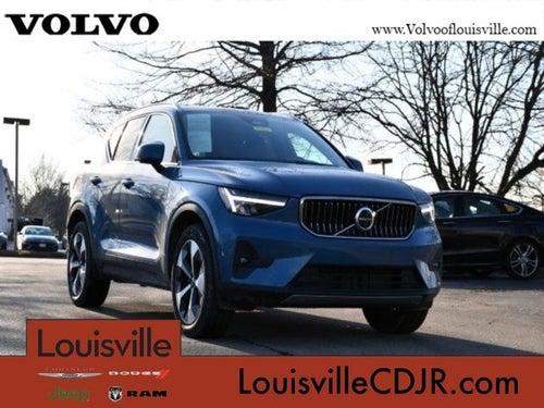2025 Volvo XC40 B5 Plus Bright Theme