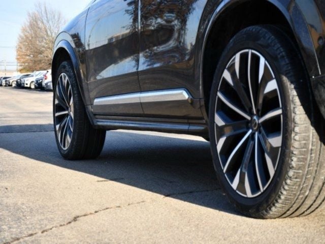 2025 Volvo XC90 B5 Plus 2025.5