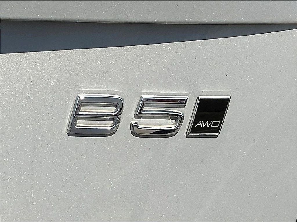2025 Volvo XC90 B5 Plus 2025.5