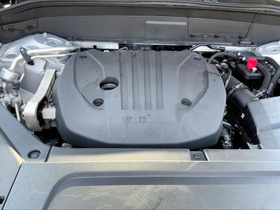 2025 Volvo XC90 B5 Plus 2025.5
