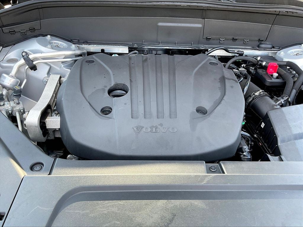 2025 Volvo XC90 B5 Plus 2025.5