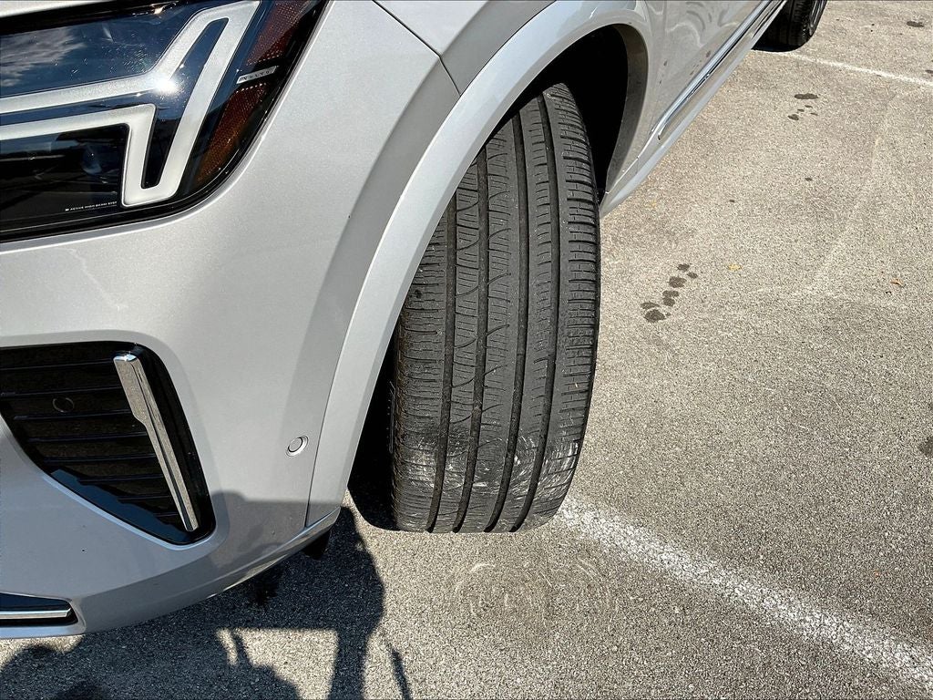 2025 Volvo XC90 B5 Plus 2025.5