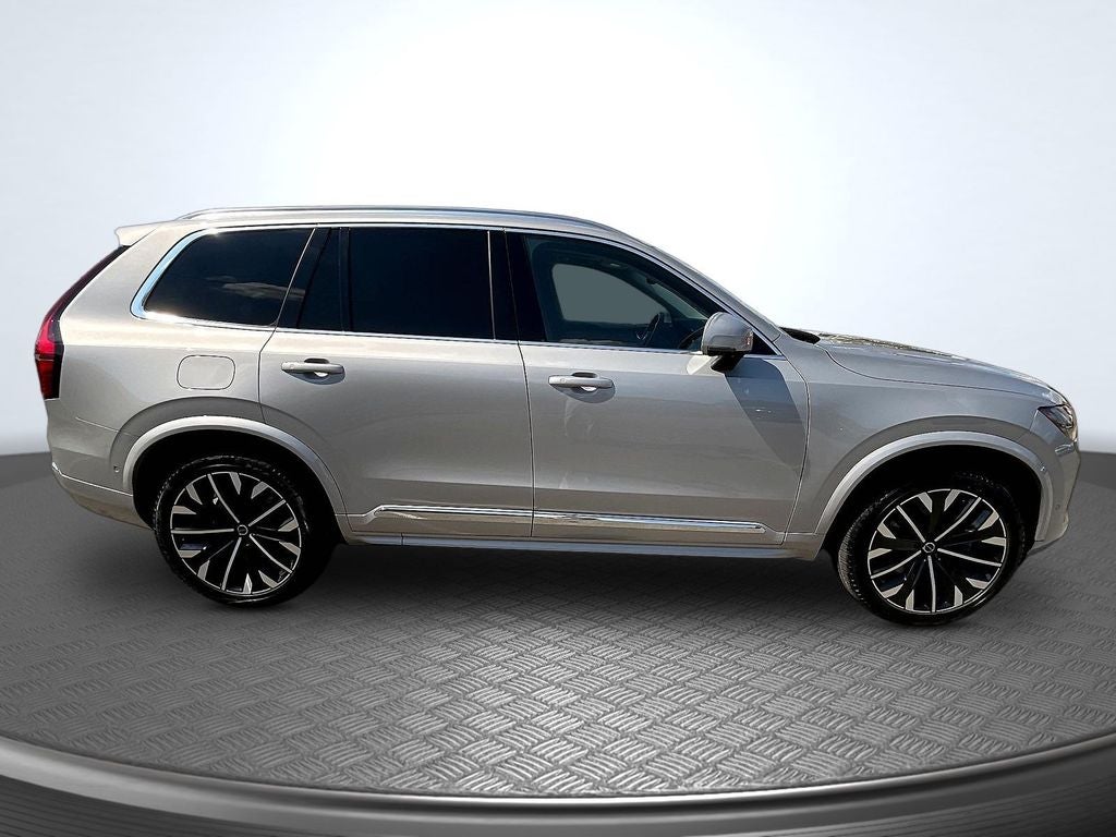 2025 Volvo XC90 B5 Plus 2025.5
