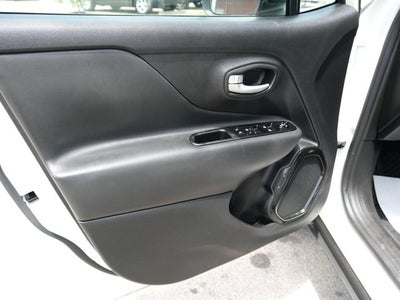 2023 Jeep Renegade Altitude
