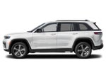 2027 Jeep Grand Cherokee Laredo Altitude