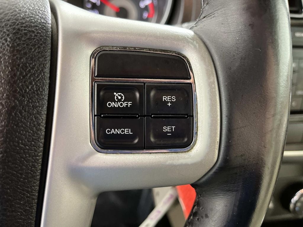 2014 Chrysler 200 Touring Convertible