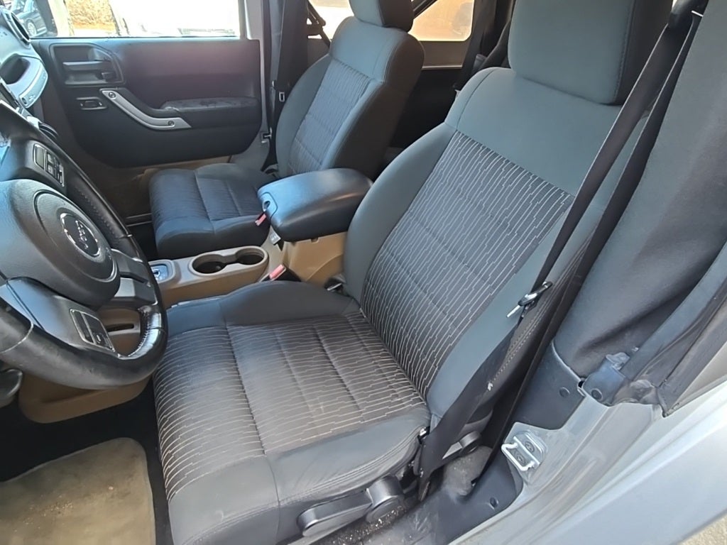 2012 Jeep Wrangler Sahara