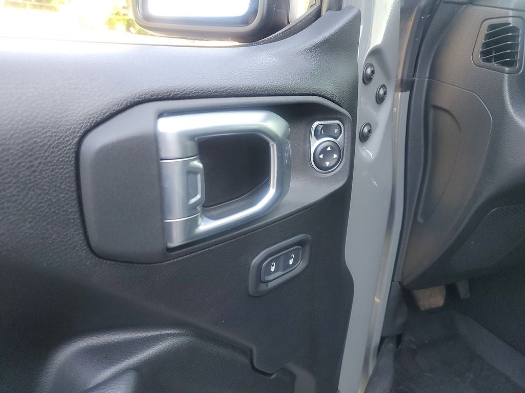 2022 Jeep Wrangler Sport S