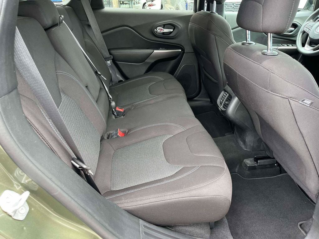 2019 Jeep Cherokee Latitude