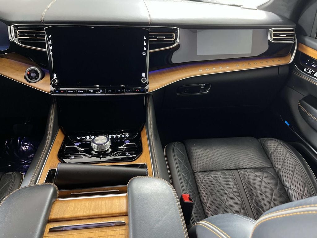 2024 Jeep Grand Wagoneer L Series III
