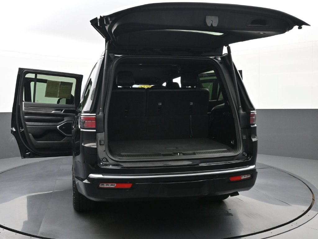2024 Jeep Wagoneer Series II