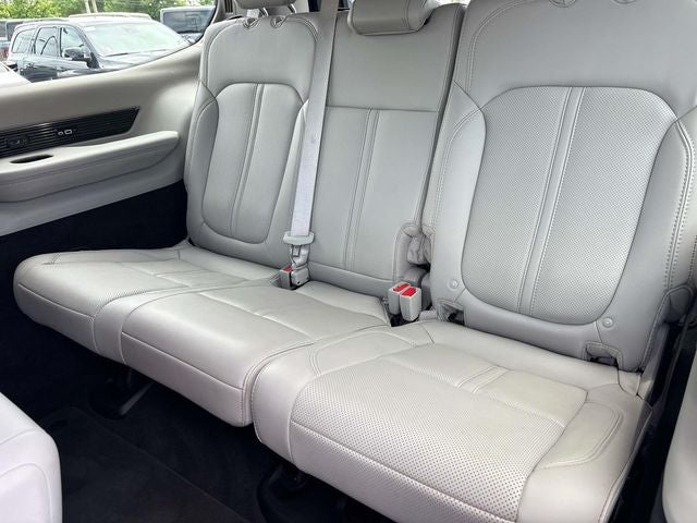 2023 Jeep Grand Wagoneer Base