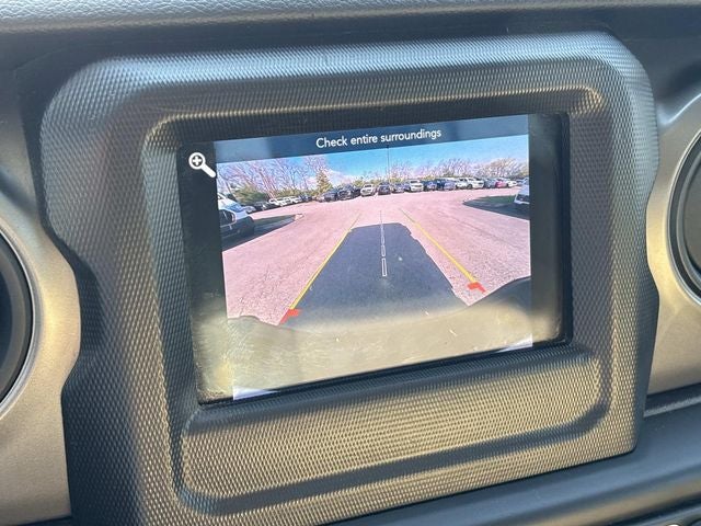 2022 Jeep Gladiator Sport