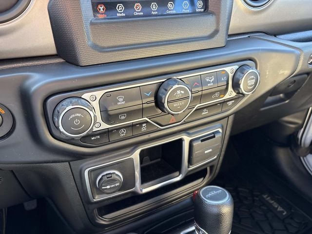 2022 Jeep Gladiator Sport