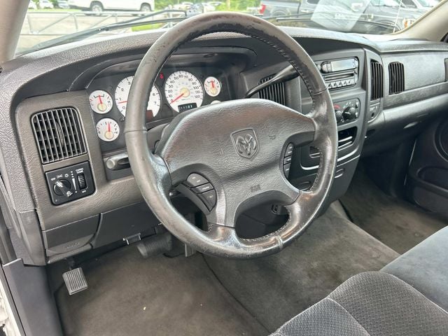 2002 Dodge Ram 1500 ST 120 WB
