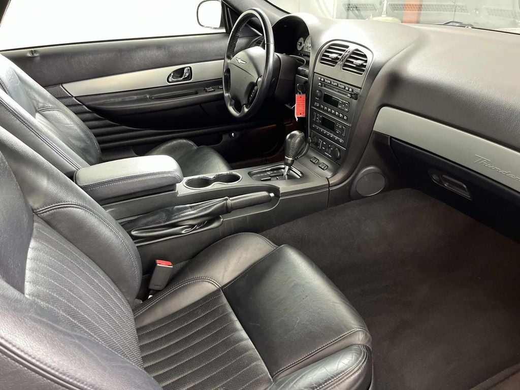 2005 Ford Thunderbird Base