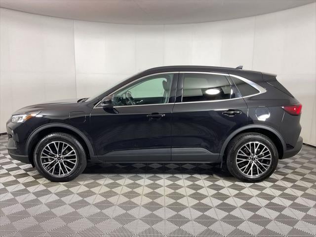 2025 Ford Escape Plug-In Hybrid Base
