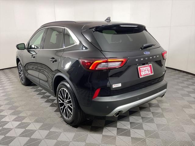 2025 Ford Escape Plug-In Hybrid Base
