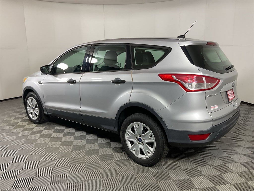 2016 Ford Escape S