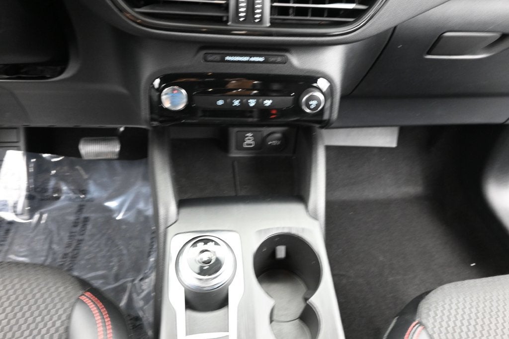 2025 Ford Escape Hybrid ST-Line