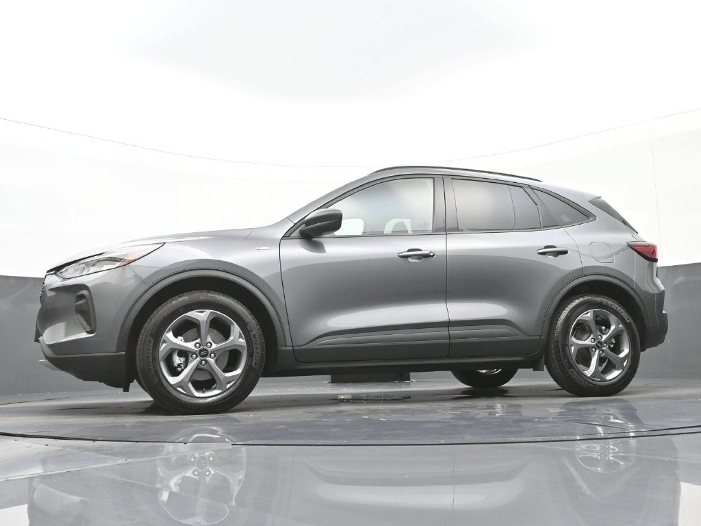 2025 Ford Escape Hybrid ST-Line