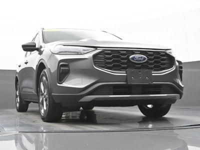 2025 Ford Escape Hybrid ST-Line
