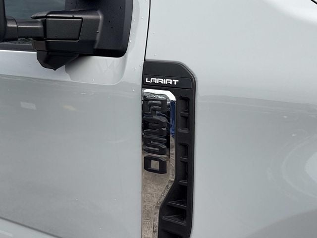 2025 Ford F-350SD Lariat